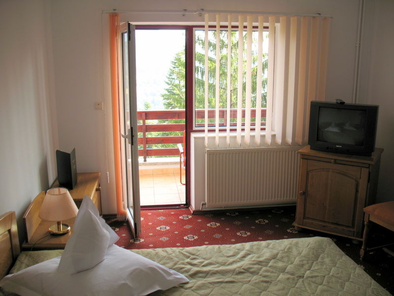 Vila Carina Paraul Rece Exterior photo
